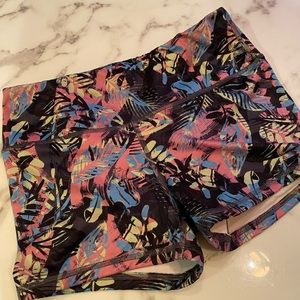 Set of THREE Fleo Size Large - power high rise fit